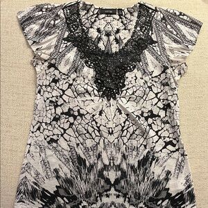 Apt. 9 Black & White Embellished Scoop Neck Tunic